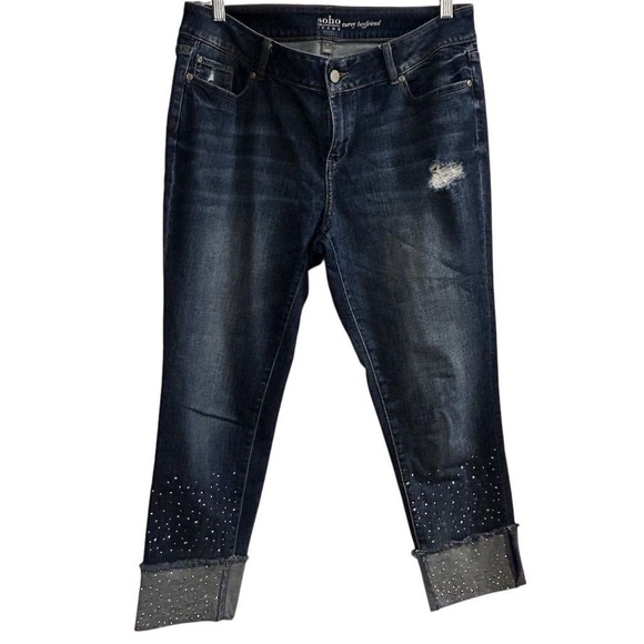 Soho Women's Curvy Boyfriend Jeans Size 10 Blue Distressed Denim Cuffs - Picture 1 of 11